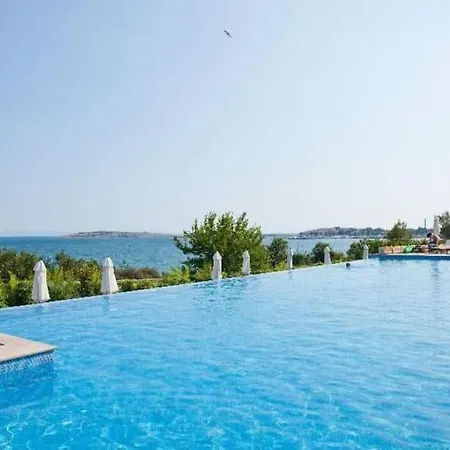Апартаменты 2 Verano Del Mar *